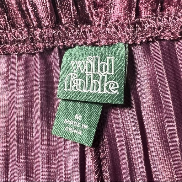 Wild Fable Women’s Ribbed Velvet Flare Pants Purple Size Medium - Picture 4 of 7